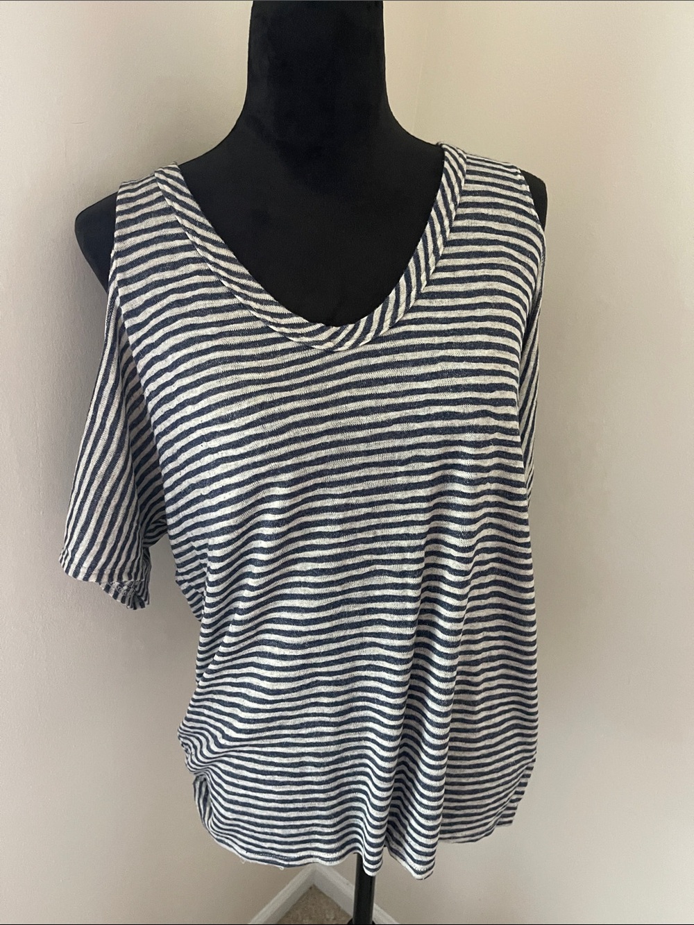 Striped Cold-Shoulder V-Neck Women's Top - Navy and White